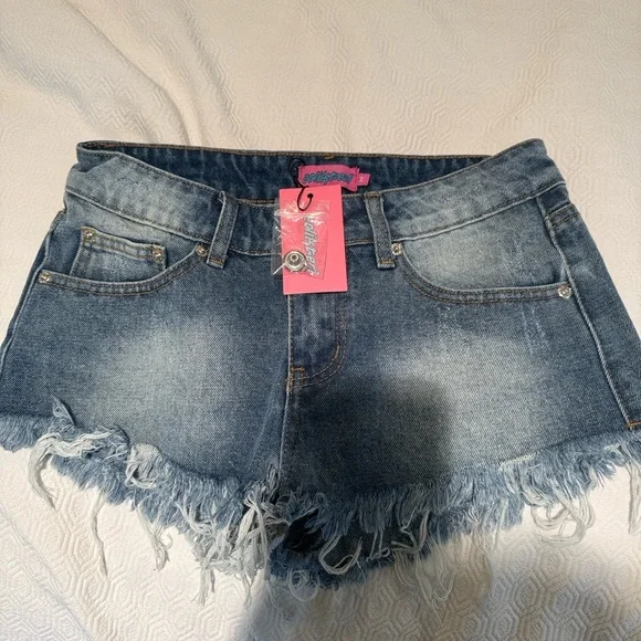 Edikted Distressed Denim Jean Shorts - Picture 2 of 7